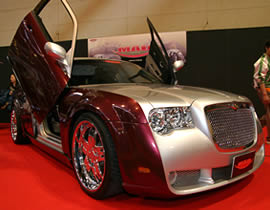 CHRYSLER 300C C[W